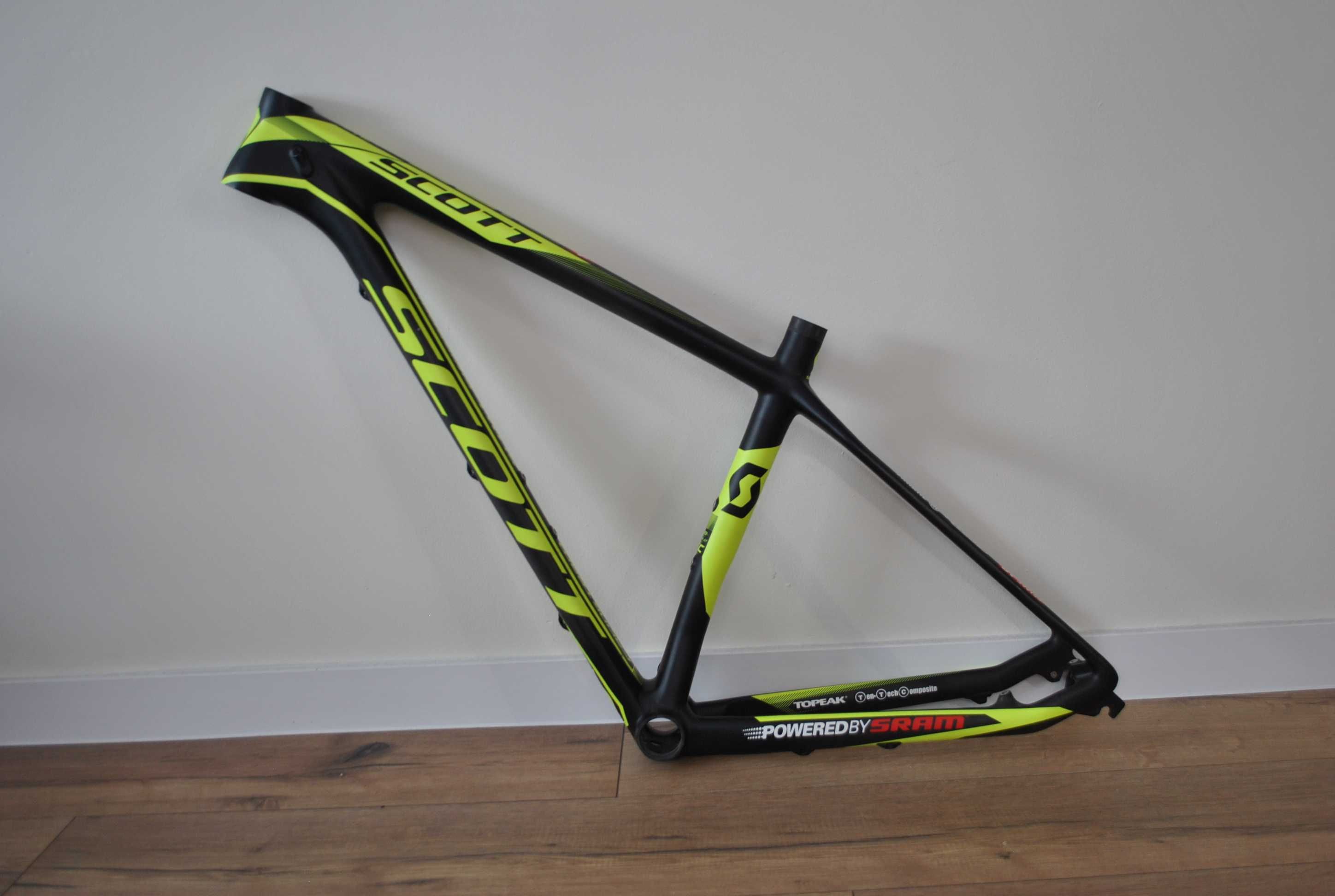 Nowa Rama Scott Scale 700 RC Nino carbon 989 gram