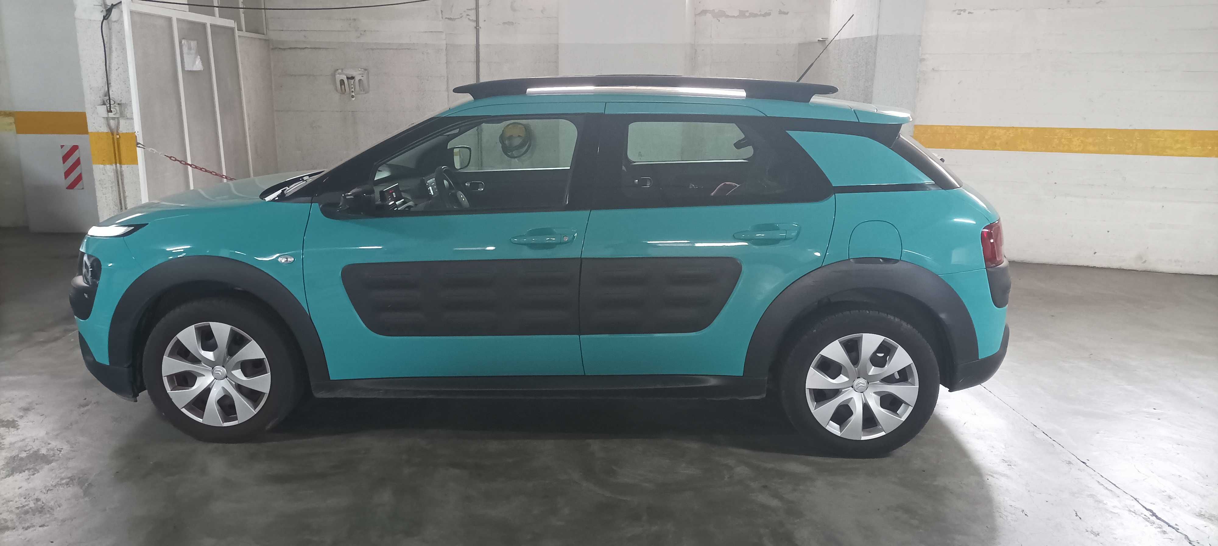 Citroën C4 Cactus 1.2 PureTech Shine