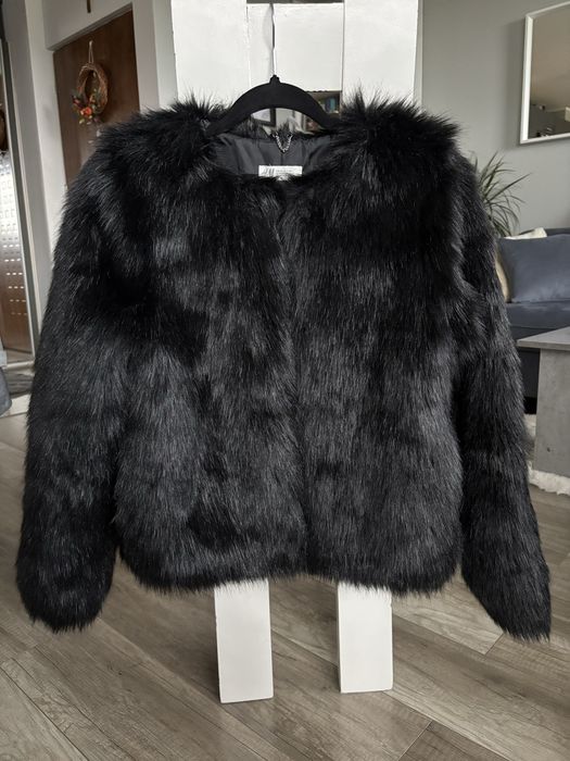 Futerko H&M – nowe- czarne – rozm. 164 /odpowiada XS