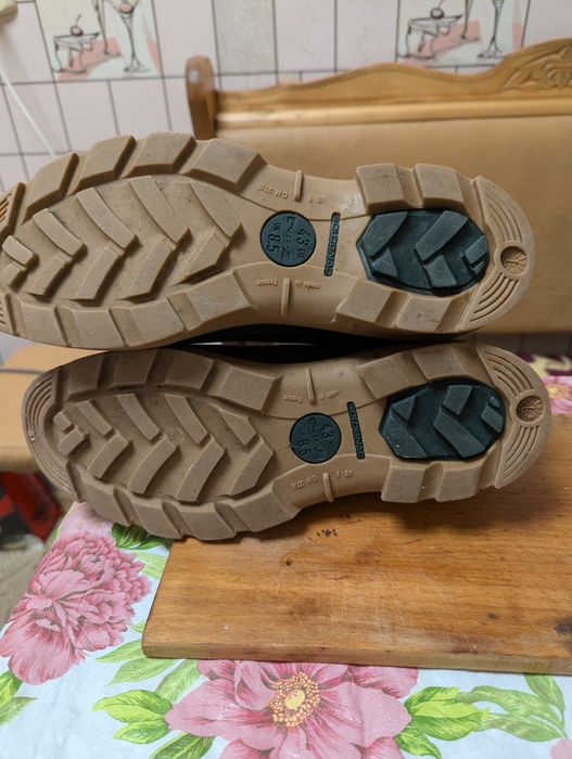 Оригинальные сапоги чоботы SOLOGNAC 43