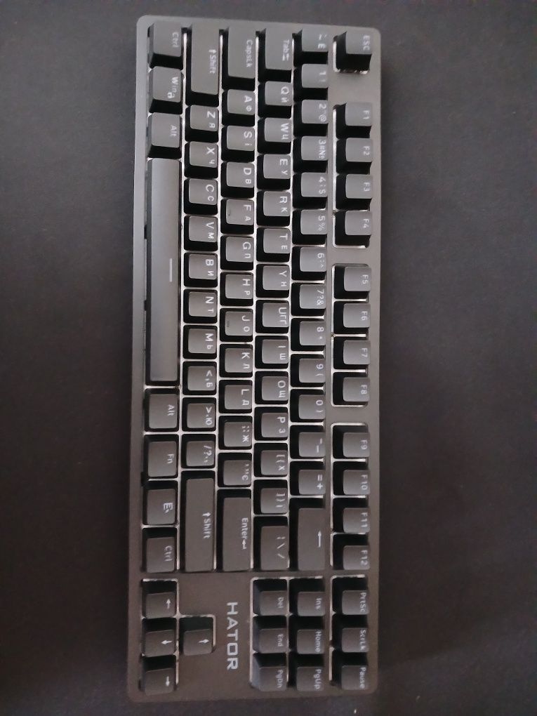 Продам клавіатуру Hator Rockfall Mecha TKL 2