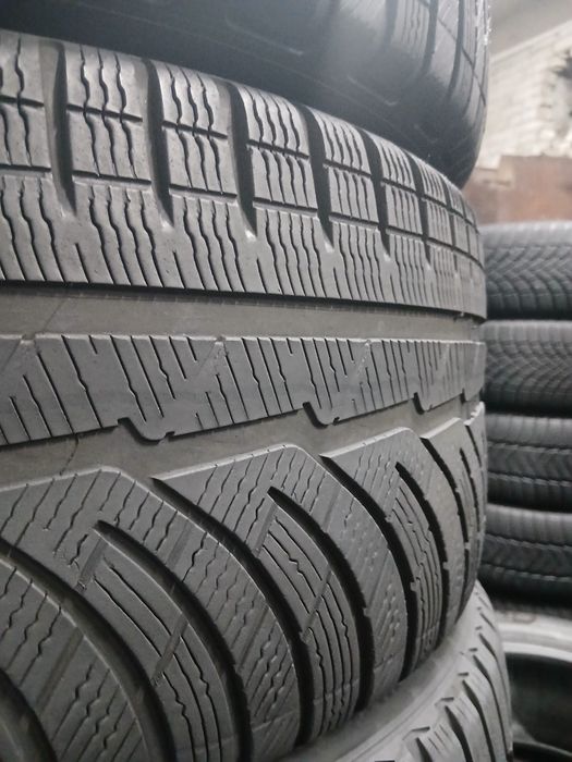 255/40 R19-Michelin PilotAlpin PA4 зима склад шин