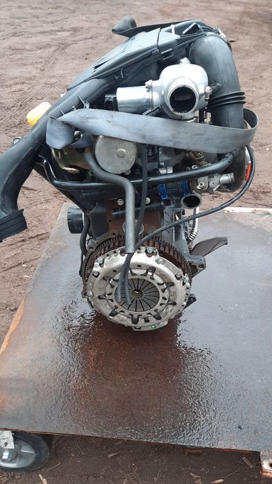 Двс двигатель F9Q Рено Меган Сценик Лагуна Трафик Ниссан Опель 1.9 DCI