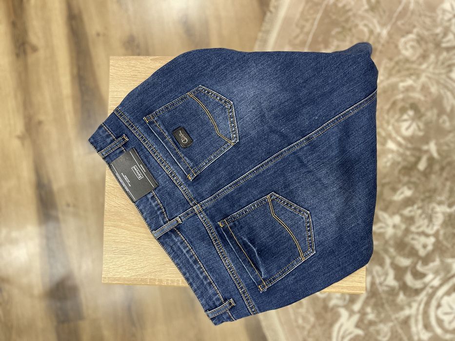 Джинсова спідниця