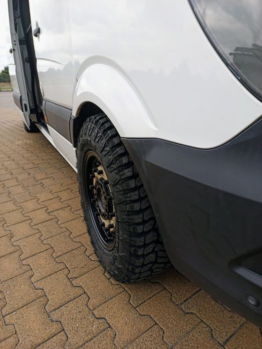 Opony Renegade R/T RADAR 235 70r16