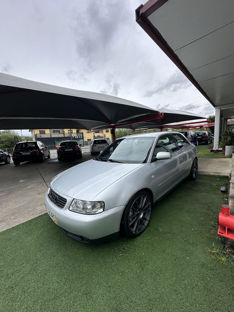 AUDI A3 1.9TDi PD 130cv Livrete