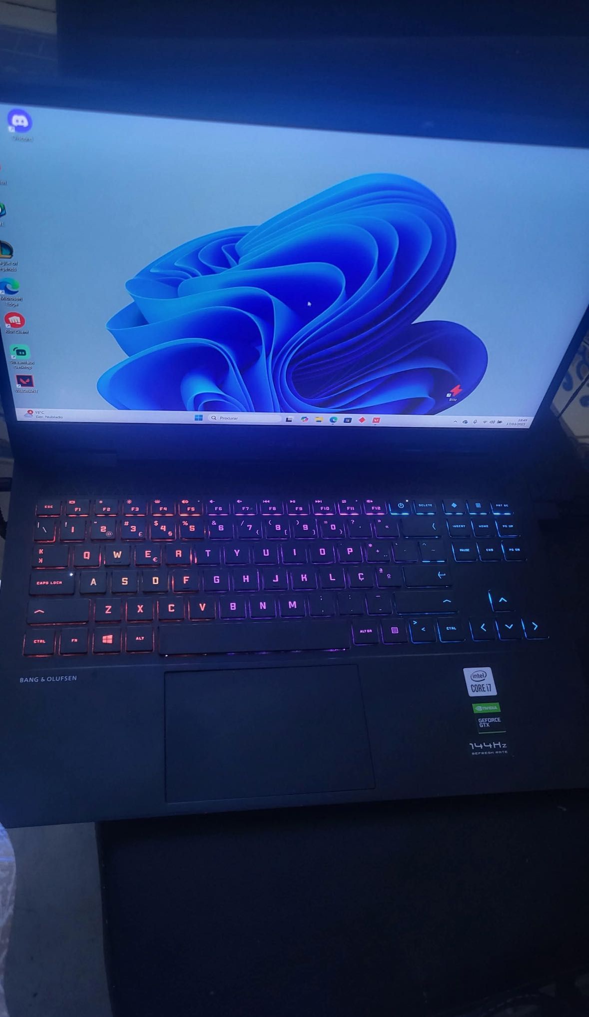 Omen 15 i7 1660ti