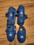 ochraniacze wkf adidas rozmiar L