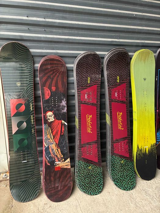 Pakiet desek Snowboard Rossignol/ 104 szt./ VAT