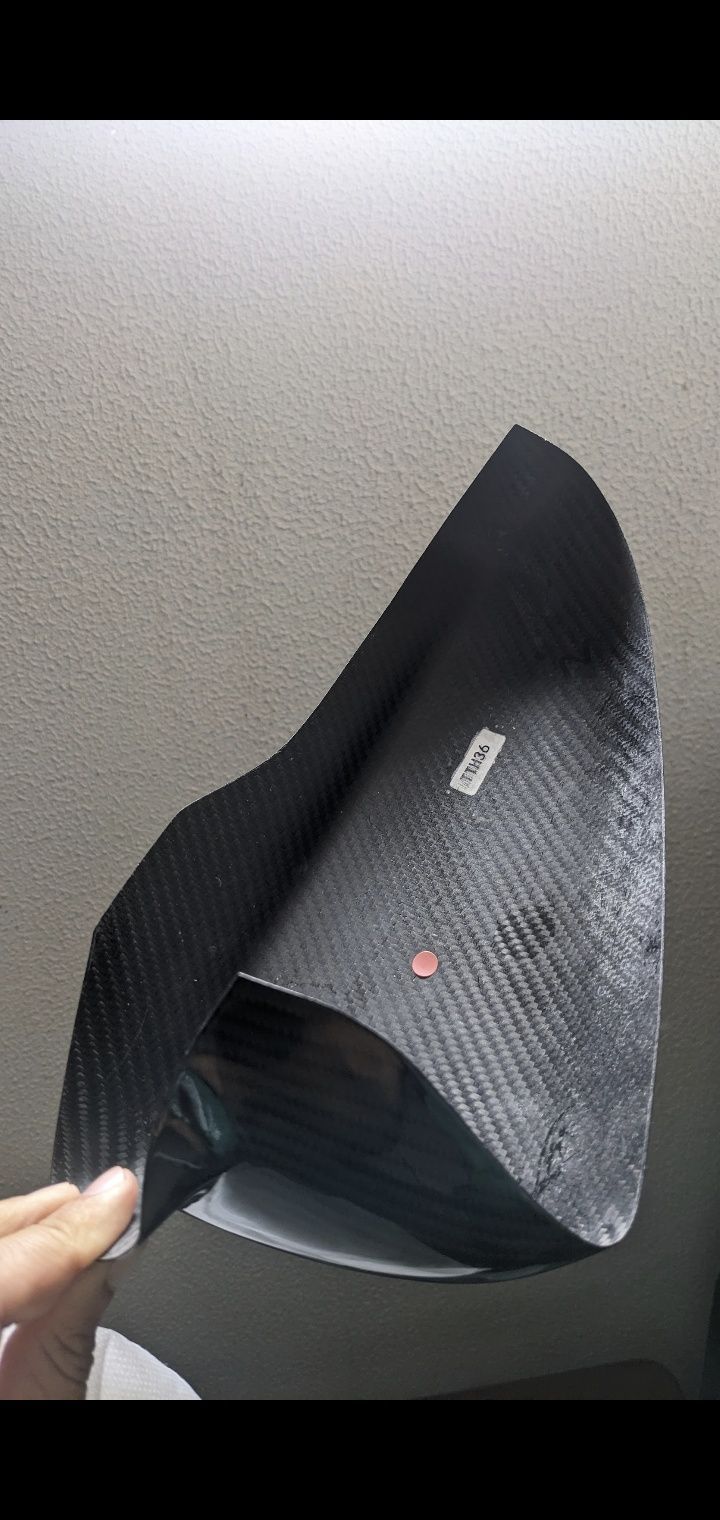 Capa retrovisor Golf 7 (fibra carbono)