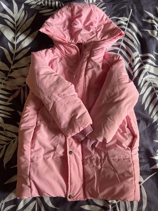 Осіння зимова курточка на дівчинку