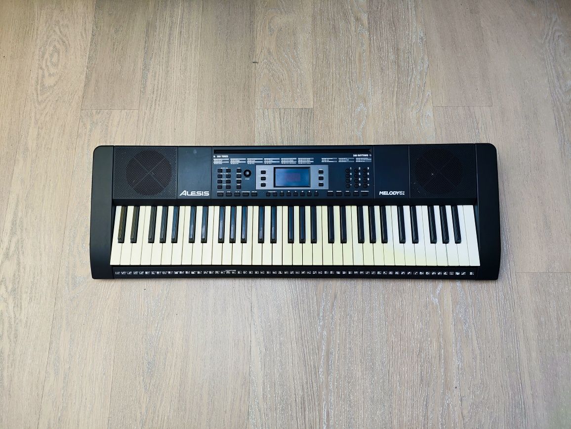 Синтезатор Alesis Melody 61 MKII для навчань