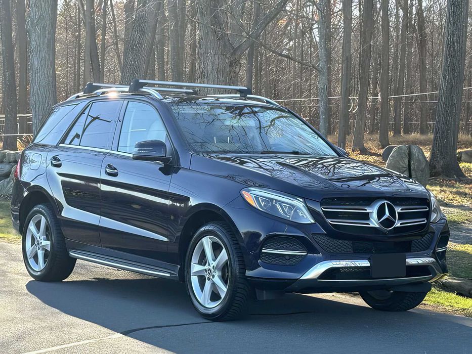 Mercedes-Benz GLE      2018