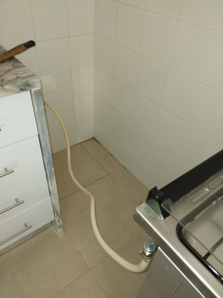 Instalação/reparações de aparelhos de gás