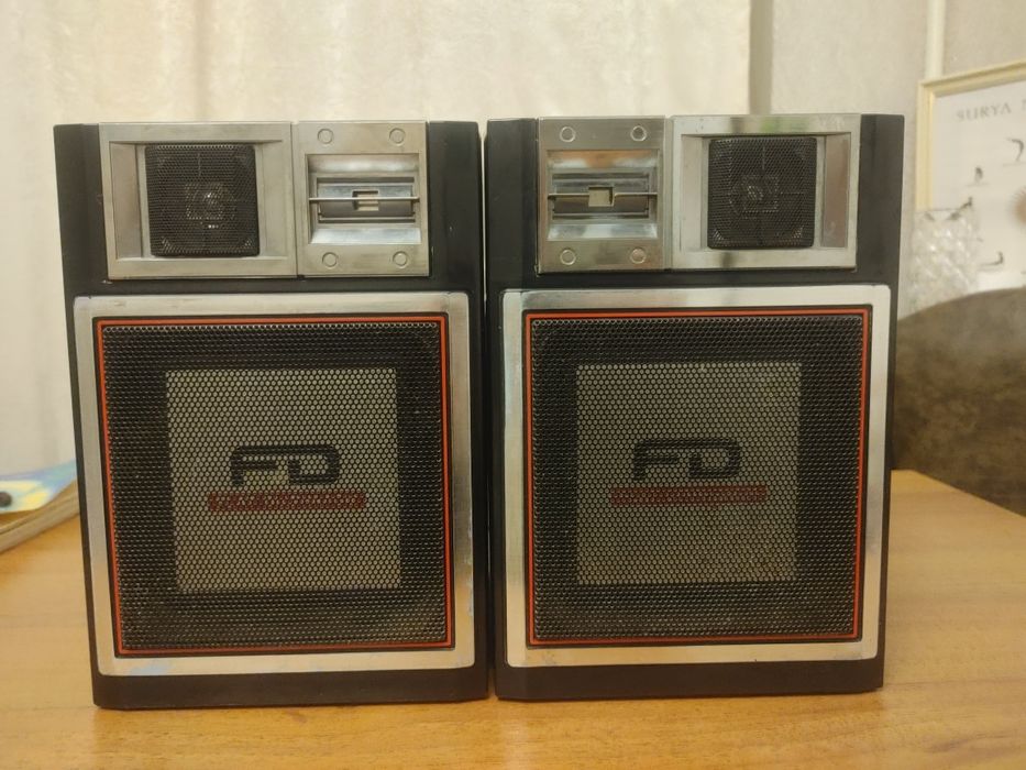 Колонки топового магнитофона магнитолы sharp wf-939, 940