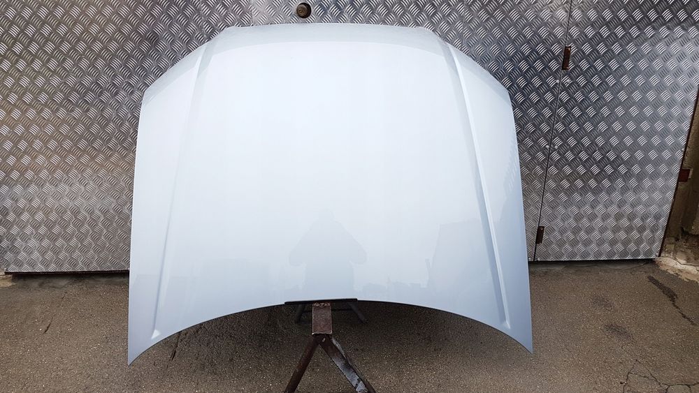 Maska Audi A4 B7 Kabrio Cabrio lak: LY7J