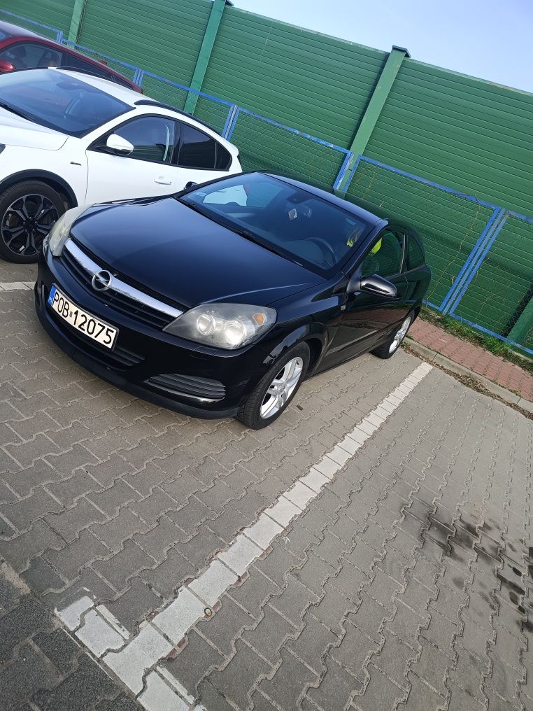 Opel astra h GTC