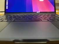 MacBook Air M2 2022 - bdb 8GB ram / 256GB SSD (midnight blue)