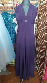 Sprzedam fioletową długą sukienkę rozmiar 44-50