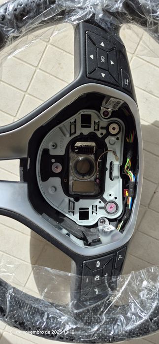 Volante Mercedes C218 / W218