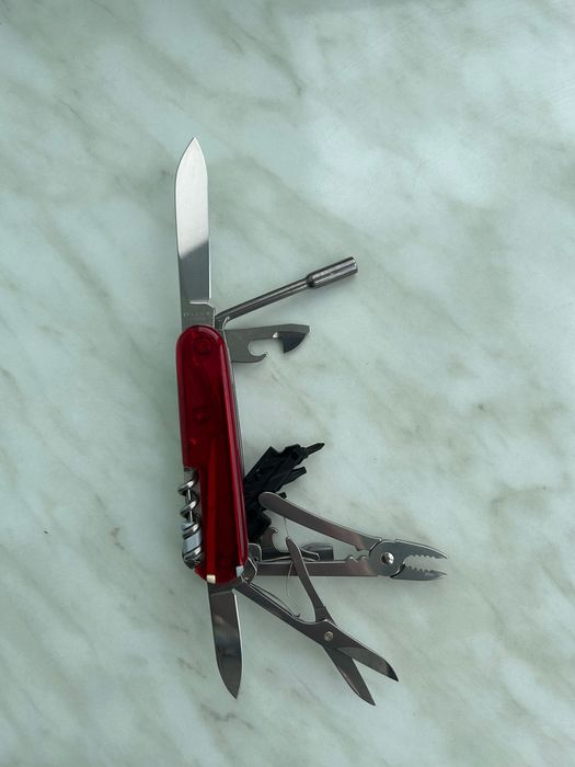Мультитул Victorinox Cyber Tool 34!