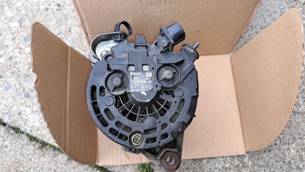 Alternator Bosch 80A Toyota Yaris II 1,3B