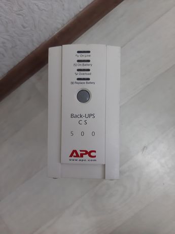 Бесперебойник ИБП APC BACK-UPS CS 500 преобразователь с 12В на 220В