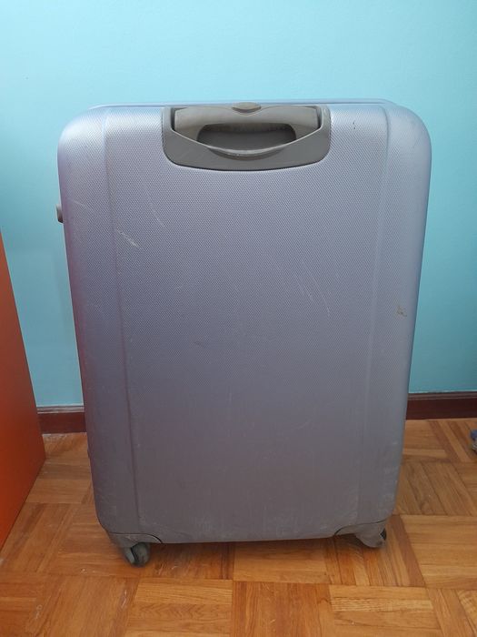 Mala de viagem rígida grande