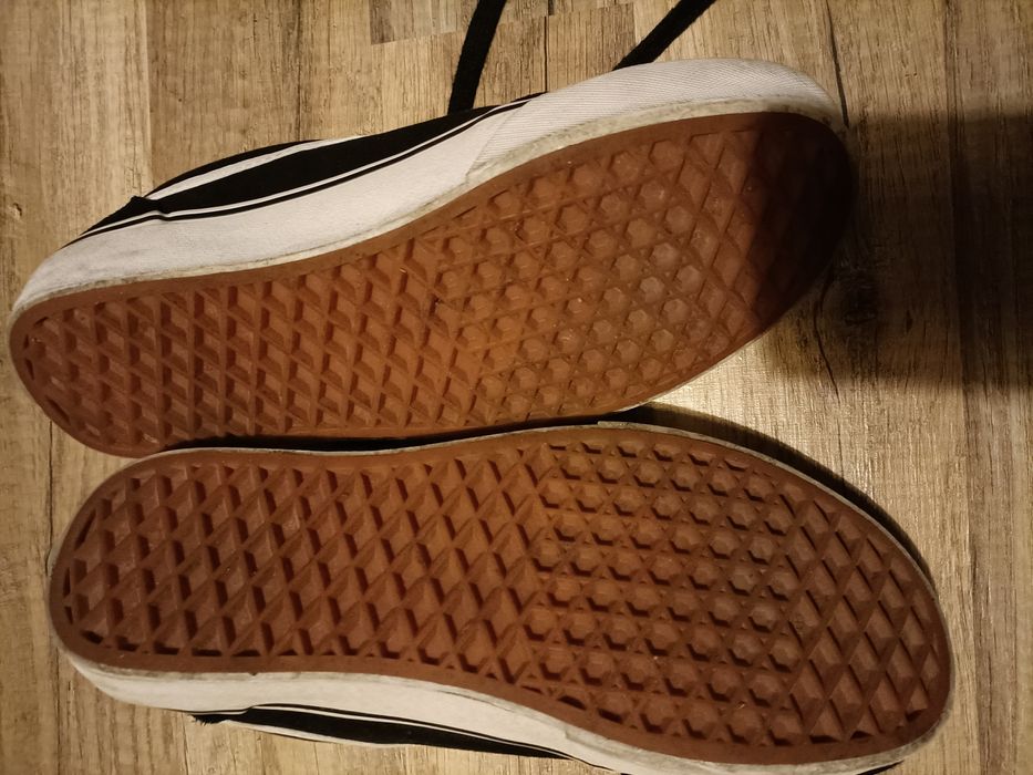 Vendo tênis Vans