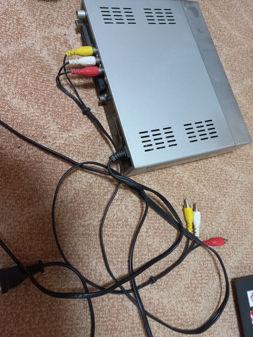 Цифровой кабельный декодер ресивер KAON K-E2270CO