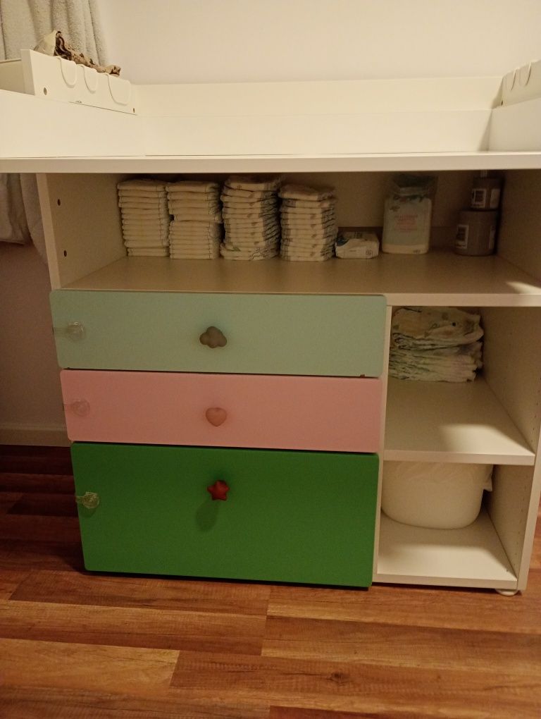 Stół do przewijania SMASTAD IKEA