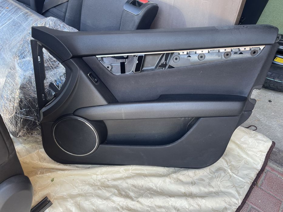 Салон w204 c-class