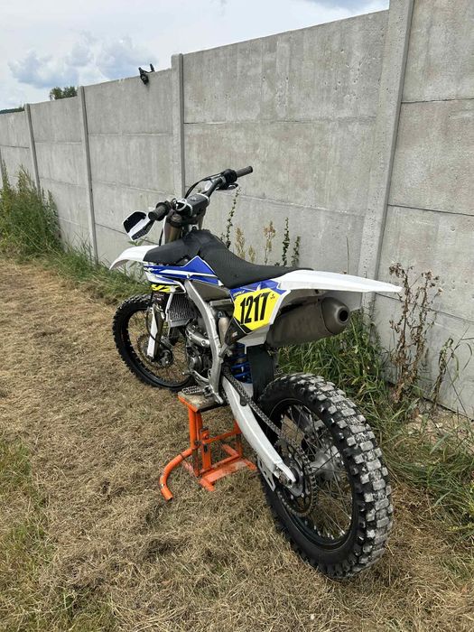 Yamaha YZF 250 16r
