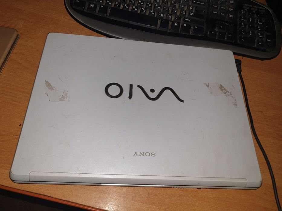 Ноутбук Sony model PCG -7N21 Vaiyo рабочий с зарядкой и мышкой