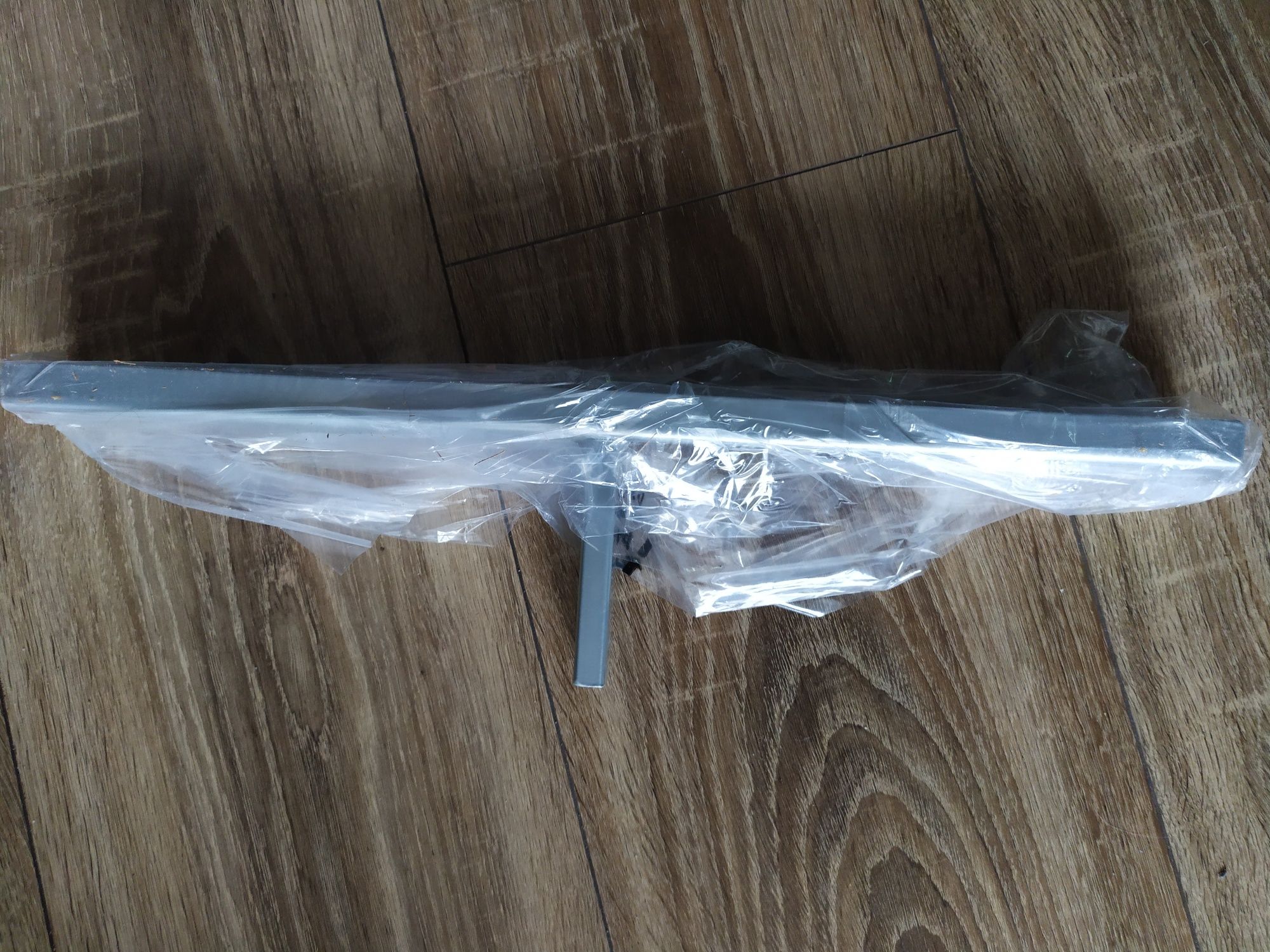 Uchwyt Ikea srebrny 48x22 cm tuner dekoder