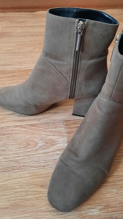 Ботальйони  ZARA,  черевички