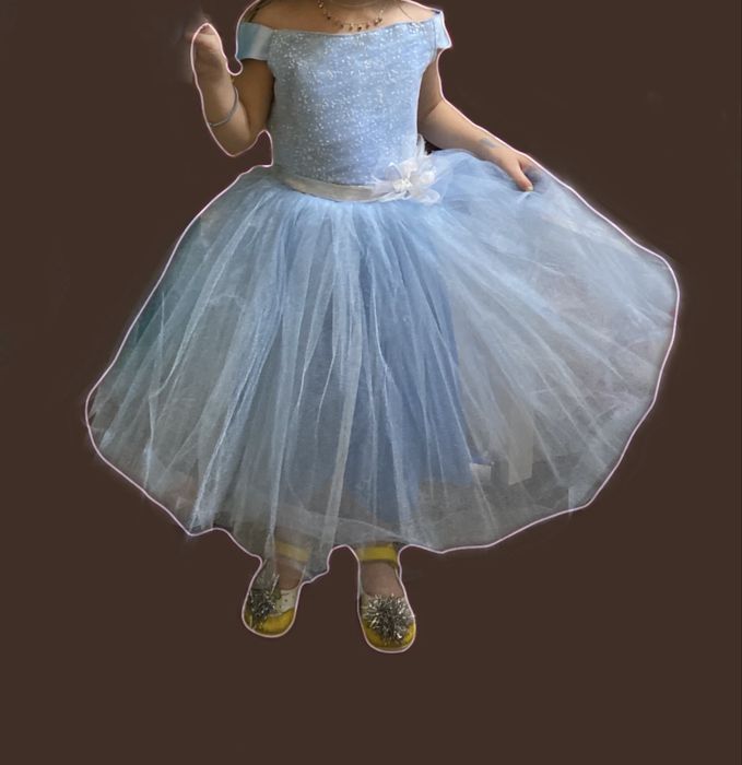 Плаття дитяче блакитне святкове