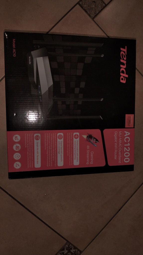 Роутер Tenda Wifi
