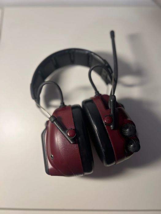 Nauszniki Ochronne z Radiem FM- 3M Peltor Alert