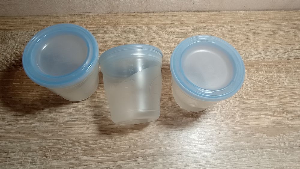 Контейнери для молока Avent