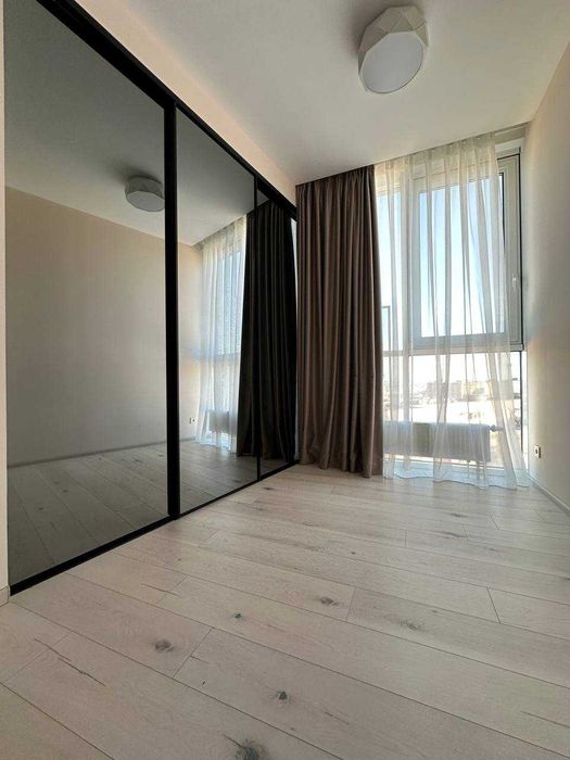Продам 3 кімнатну квартиру ЖК Comfort City Рыбинский Гагаріна Дафі
