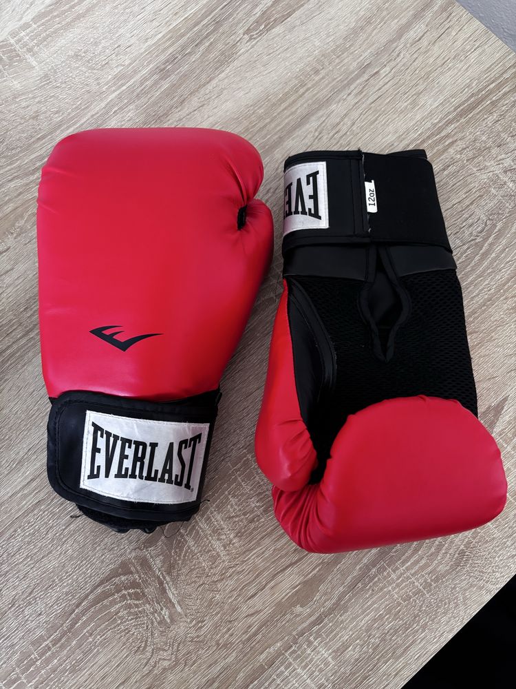 Luva Everlast nova