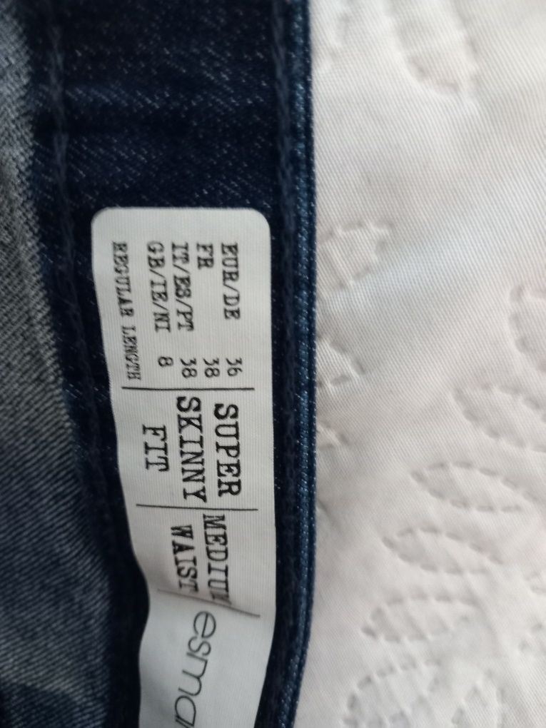 Spodnie damskie jeans nowe