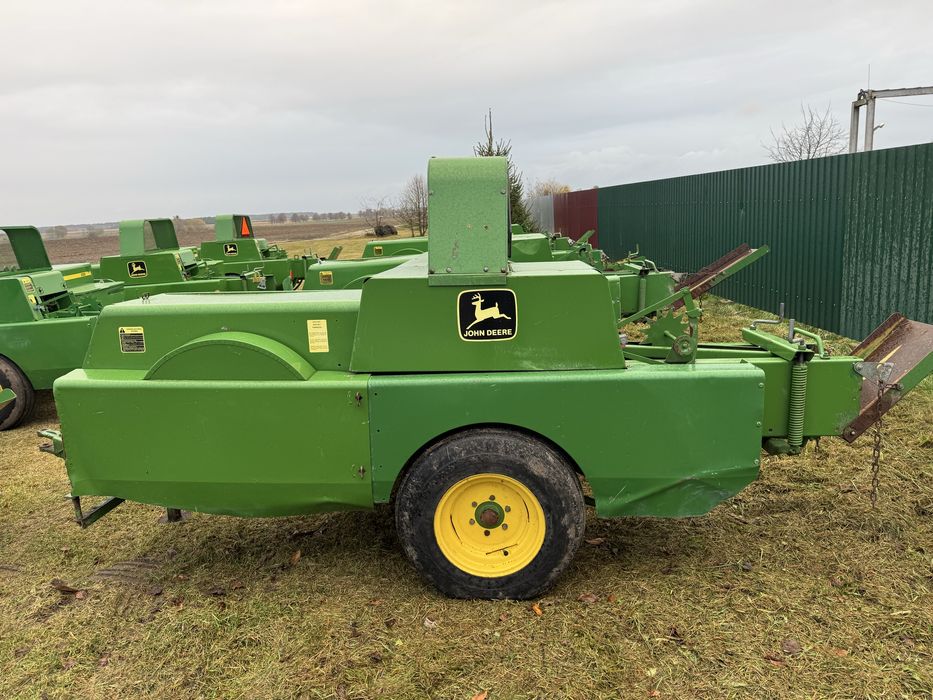 John Deere 330 Тюковий Прес Підбирач Пресс подборщик як (332-336-339)