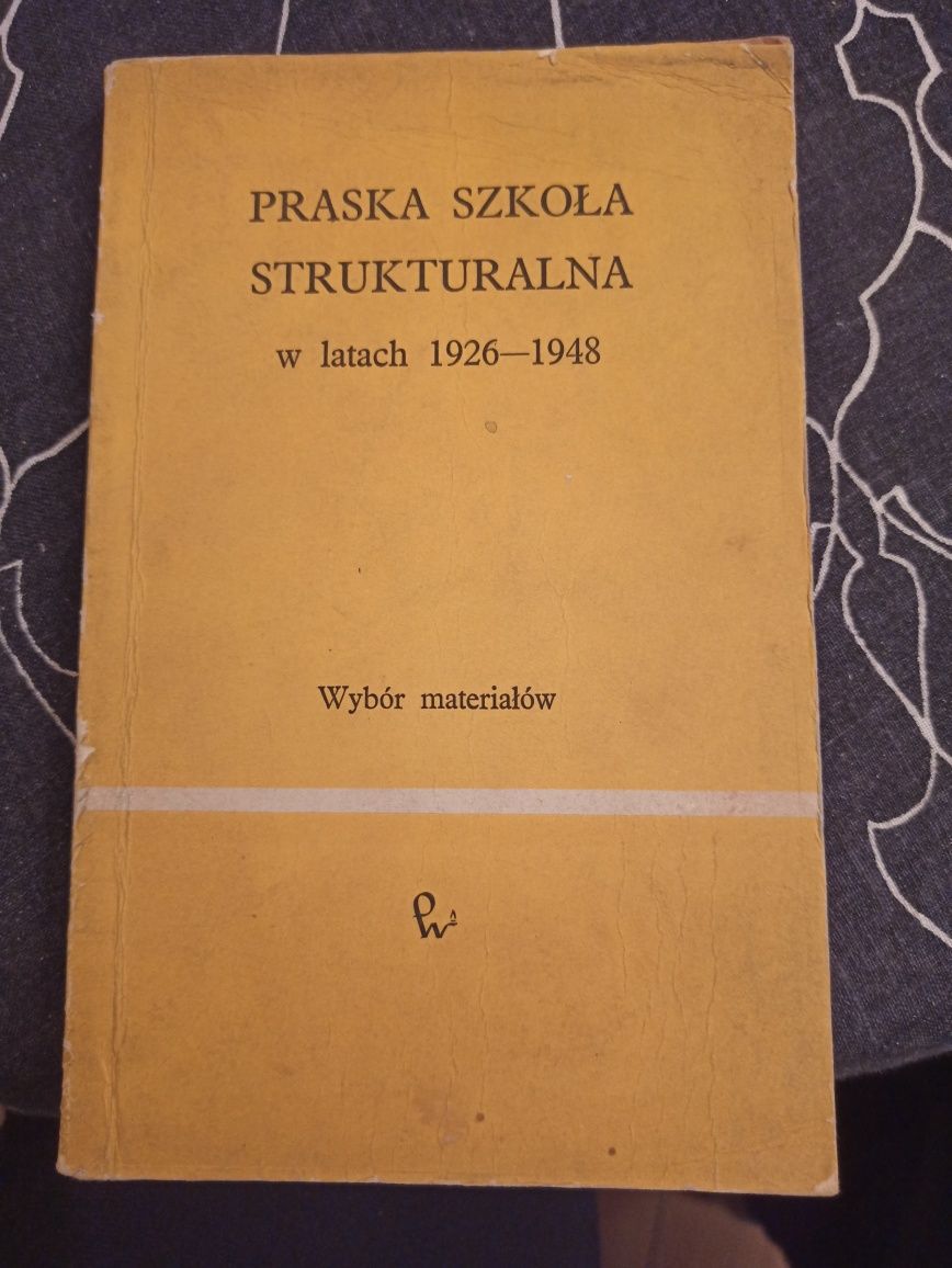 Praska szkoła strukturalna