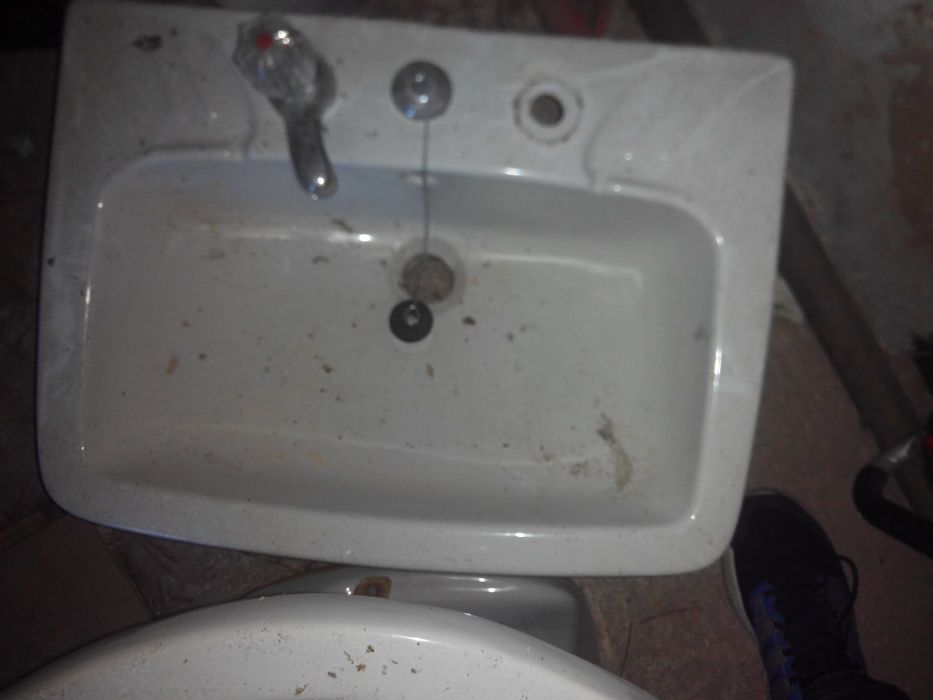 Loiças de casa de banho