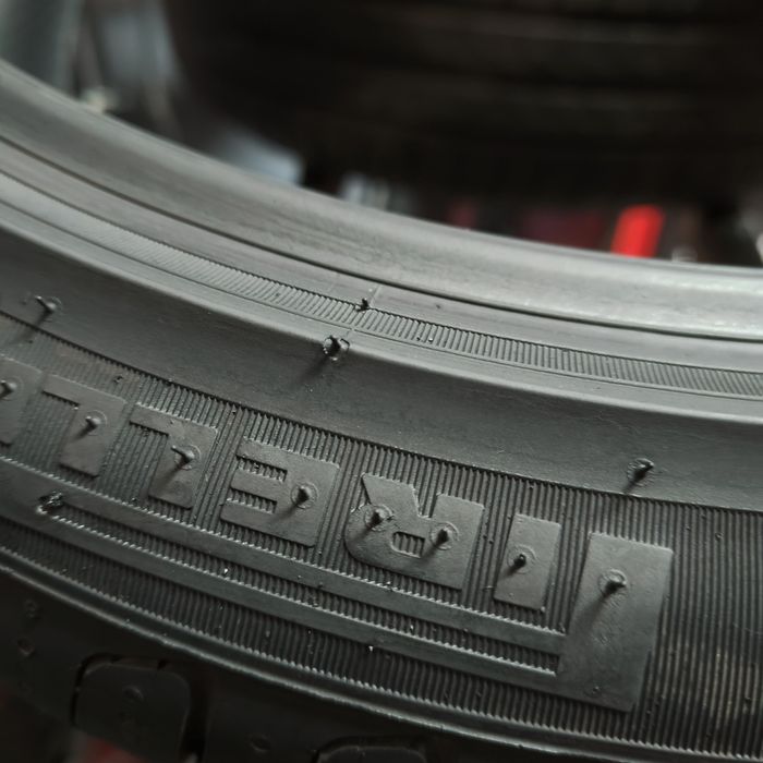 235/40/19 XL Sprzedam parę opon letnich Pirelli z 2024 roku