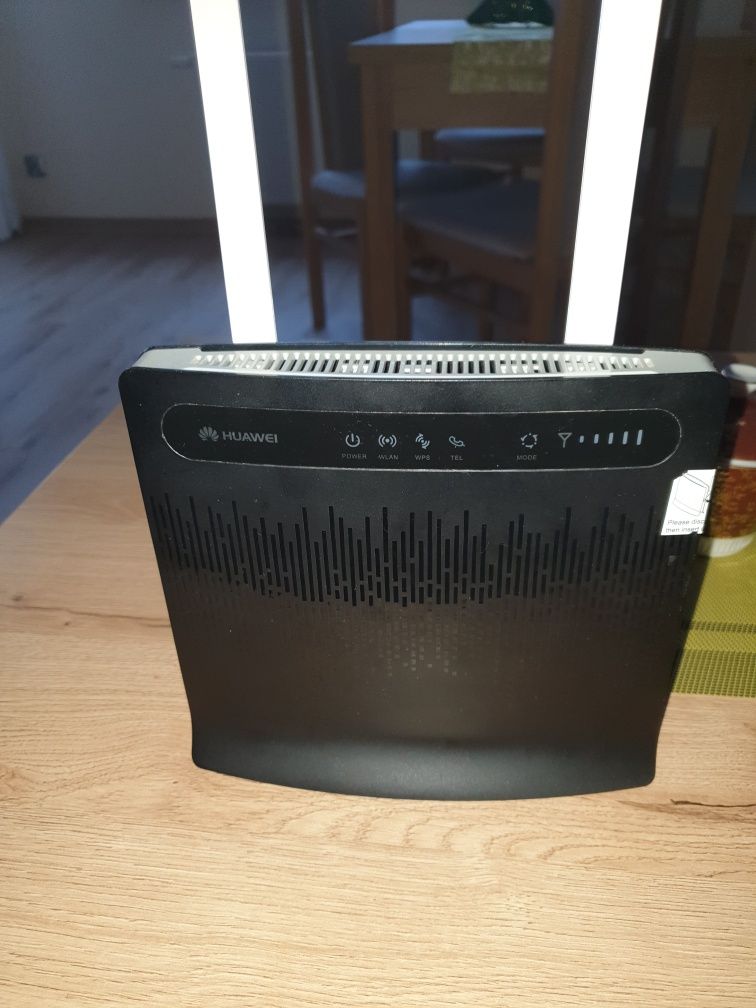 Router WI-FI Houawei