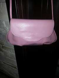 Nowa torebka w kolorze różowym