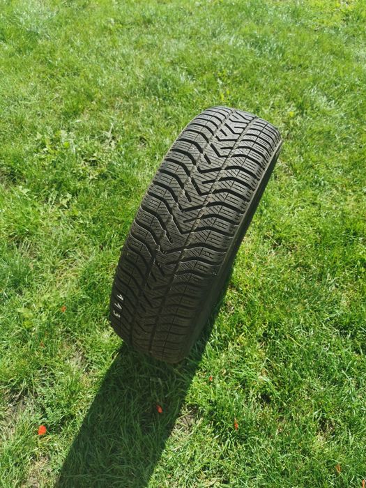 Opona Pirelli Winter 190 SnowControl serie 3 185/65/15 88T